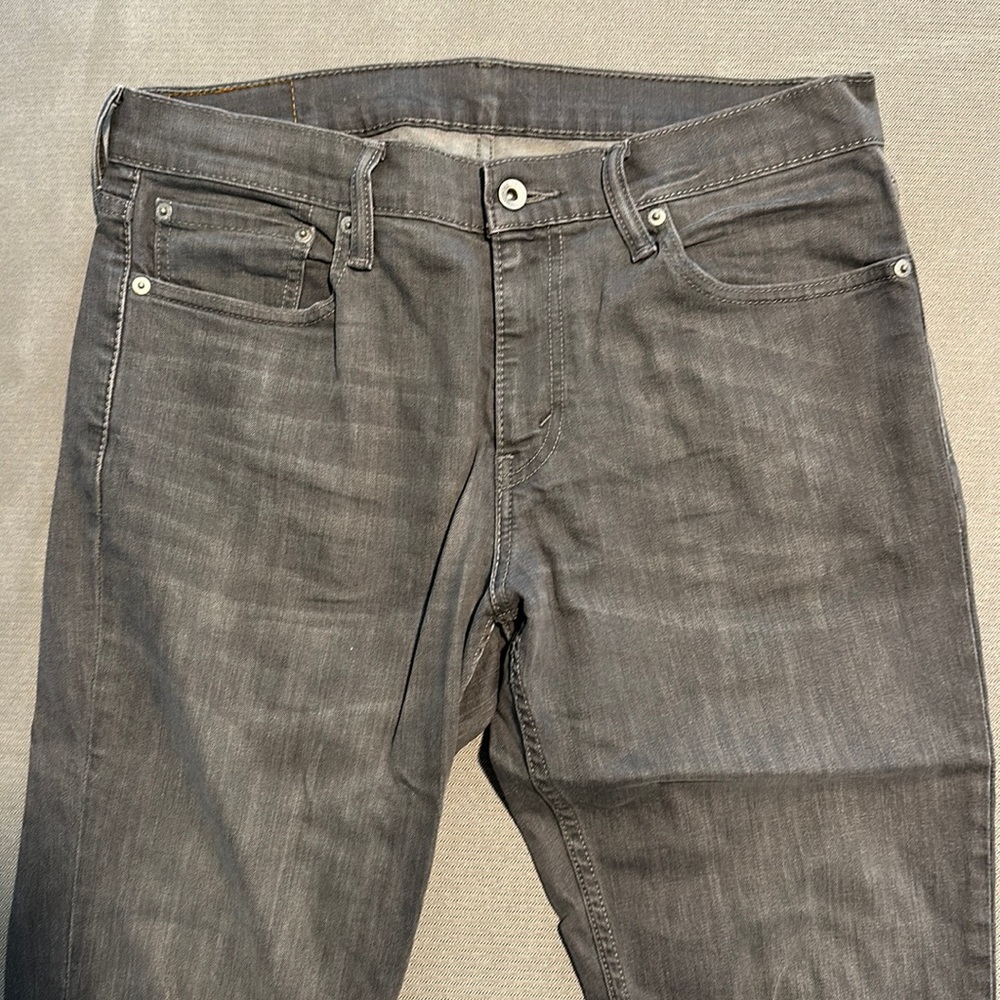 Men’s Levi’s 511 - 33/32